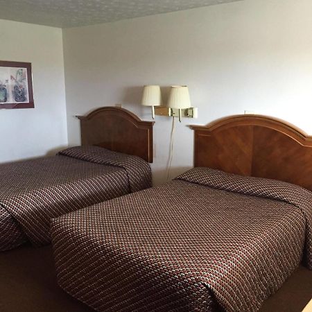 Vista Heights Inn Henrietta Eksteriør billede